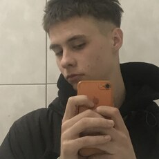 Фотография мужчины Максим, 19 лет из г. Осиповичи