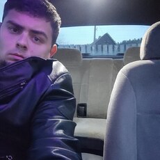 Фотография мужчины Славик, 28 год из г. Давид-Городок