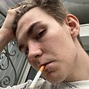 Саша, 18 лет