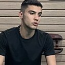 Ридван, 21 год
