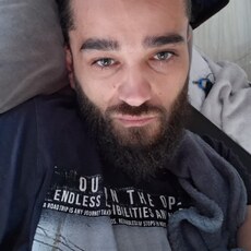Фотография мужчины Mike, 30 лет из г. Giurgiu
