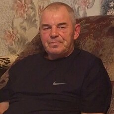 Фотография мужчины Валерий, 61 год из г. Омск