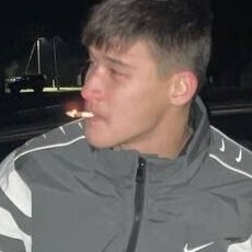 Фотография мужчины Shmid, 20 лет из г. Октябрьский (Башкортостан)