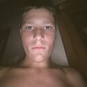 Денис, 22 года