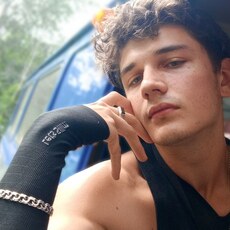 Фотография мужчины Влад, 20 лет из г. Сызрань