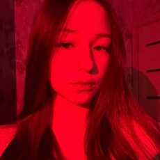 Фотография девушки Полина, 18 лет из г. Иваново