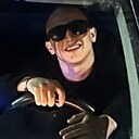Денис, 22 года