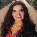 Лира, 52 года