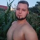 Денис, 22 года