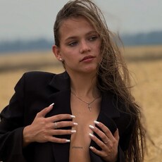 Фотография девушки София, 19 лет из г. Магнитогорск
