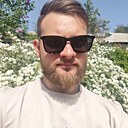 Виктор, 27 лет