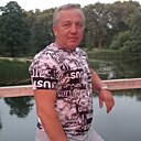 Ви-К, 49 лет