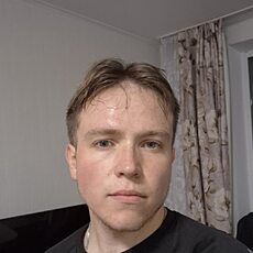 Фотография мужчины Максим, 23 года из г. Екатеринбург
