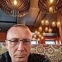 Виктор, 47 лет