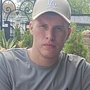 Юрий, 19 года