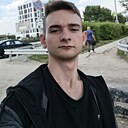 Артем, 24 года