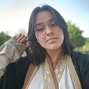 Амели, 18 лет