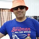 Волонтёр, 36 лет