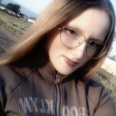 Светлана, 18 из г. Омск.