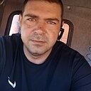 Роман, 33 года