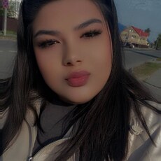 Фотография девушки Оля, 18 лет из г. Ханты-Мансийск
