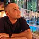 Bas, 42 года