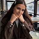 Элла, 18 лет
