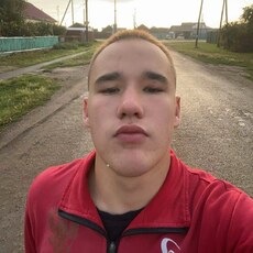 Фотография мужчины Валерий, 21 год из г. Ашукино