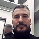 Максим, 42 года