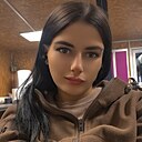 Валя, 28 года
