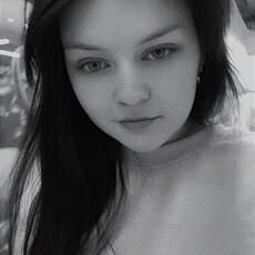 Фотография девушки Аза, 18 год из г. Нижний Тагил