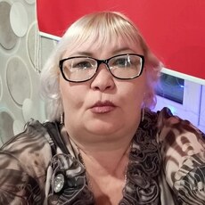 Ирина, 40 из г. Омск.