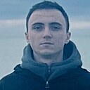 Артем, 22 года