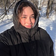 Фотография девушки Алёна, 21 года из г. Екатеринбург