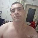 Роман, 33 года