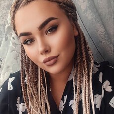 Фотография девушки Карина, 19 лет из г. Шахтерск
