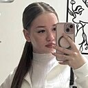 Алиса, 24 лет