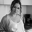 Октябрина, 33 лет