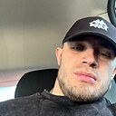 Виктор, 33 года