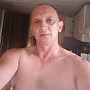 Счастливчик, 44 года