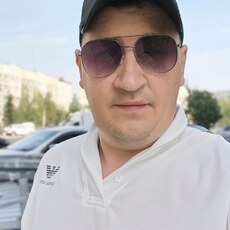 Фотография мужчины Лёша, 29 года из г. Надым
