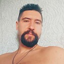 Leo, 33 года
