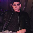 Макс, 20 лет