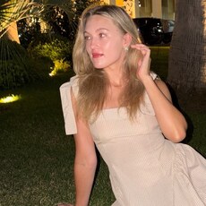 Фотография девушки Фаина, 18 лет из г. Екатеринбург