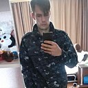 Макс, 33 года