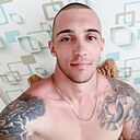 Макс, 32 года