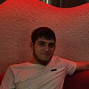 Никон, 22 лет