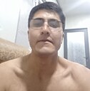 Javohir, 23 года