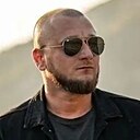 Артём, 36 лет