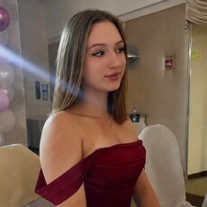 Анна, 19 из г. Донецк.
